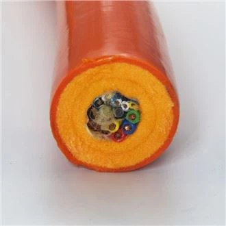 Víz alatti narancssárga úszó kábel